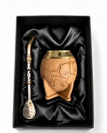Load image into Gallery viewer, Hand-Carved Natural Gourd Mate with Artisan Alpaca &amp; Bronze Bombilla Brown