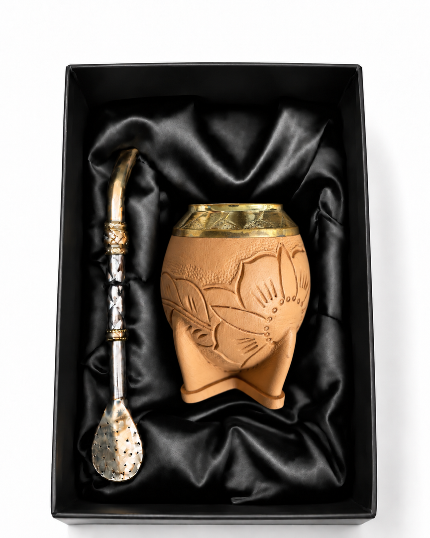 Hand-Carved Natural Gourd Mate with Artisan Alpaca & Bronze Bombilla Brown